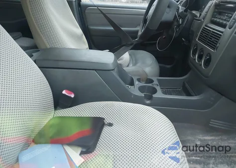 2005 Ford Explorer Xlt/Xlt Sport from USA, damaged, VIN 1FMZU73K85ZA00778